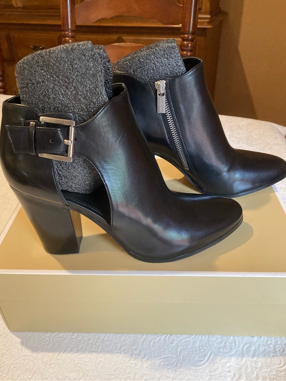 NIB Michael Kors Adam’s Bootie US 9.5